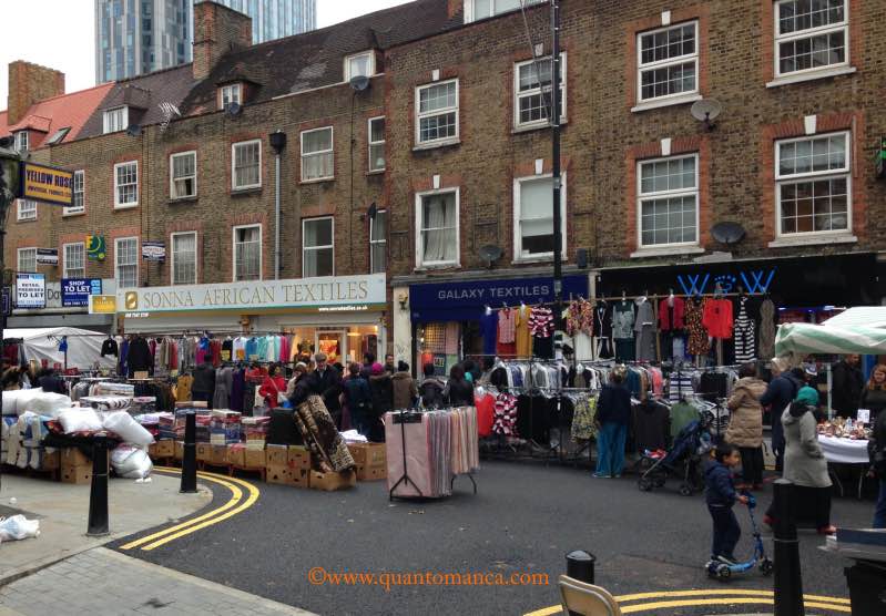 mercato a londra petticot lane