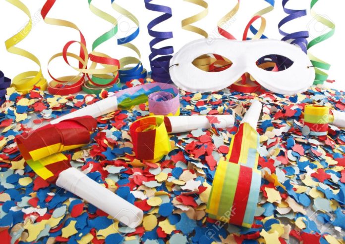 Decorazioni di carnevale da fare con i bambini •