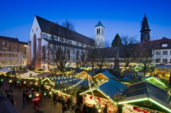 Freiburger Weihnachtsmarkt © URV / Schoenen