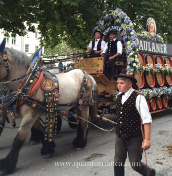 Oktoberfest con i bambini: 10 consigli per visitarla in sicurezza Oktoberfest con la famiglia: consigli per visitarlo con i bambini