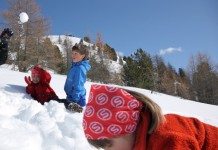 Sciare a Pila: divertimento in montagna con bambini senza stress
