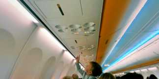 10 consigli per affrontare i viaggi in aereo con i bambini bambini aereo