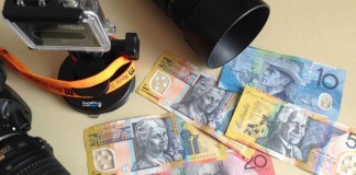 Il viaggio in Australia comincia da qui: dai dollari… in plastica