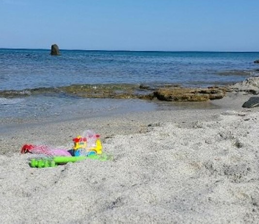 Cava Usai, dove finisce la Sardegna e inizia il mare Cava Usai, dove finisce la Sardegna