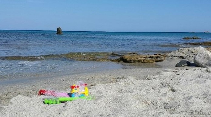 Cava Usai, dove finisce la Sardegna e inizia il mare Cava Usai, dove finisce la Sardegna