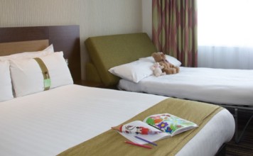 Holiday Inn Hotel: bambini e ragazzi gratuiti fino 18 anni