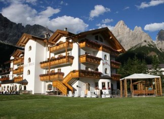 Hotel Vienna San Martino di Castrozza: un family hotel coi fiocchi Hotel Vienna a San Martino di Castrozza
