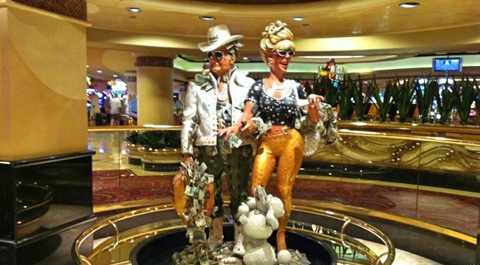 Las Vegas e oltre: un viaggio nel cuore del West Americano, tra città, deserto e canyon