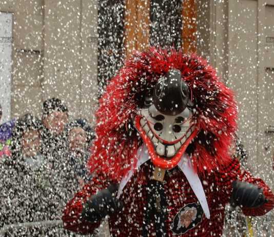 A Basilea in Svizzera il carnevale è anche di notte carnevale basilea svizzera