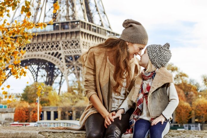 guida viaggio parigi per bambini