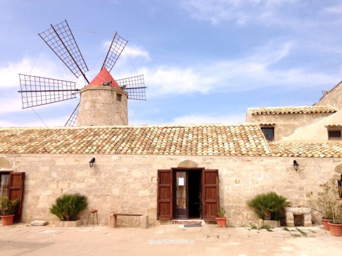 mulino delle saline di trapania le saline di trapano da vedere nei dintorni di trapani- sicilia