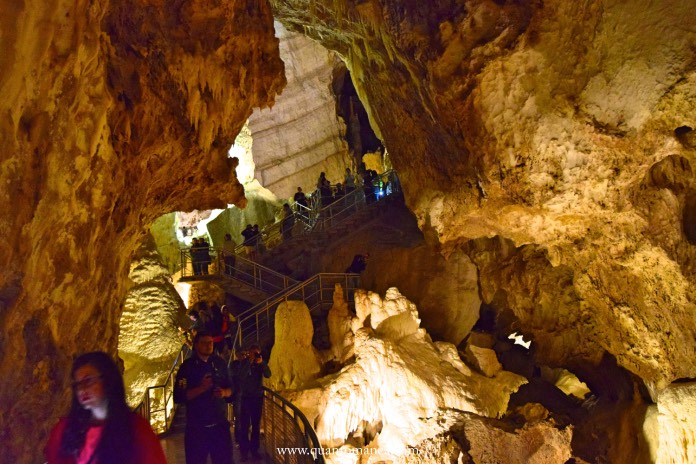 itinerari grotte di frasassi