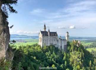 Castello Neuschwanstein: attrazione imperdibile nelle Alpi Bavaresi castello neuschwanstein