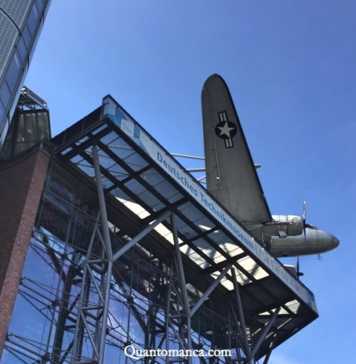 Il Museo Tedesco della Tecnologia di Berlino: viaggio nel tempo tra treni, aerei e scienza Museo della Tecnica di Berlino