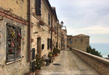 Torre di Palme nelle Marche e la notte dei Piceni torre di palme marche
