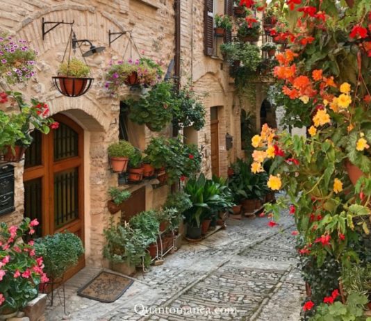 Spello: cosa vedere nel borgo fiorito dell’Umbria spello umbria