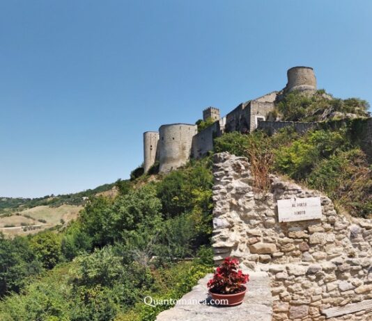 Castello di Roccascalegna, fortezza da fiaba in Abruzzo roccascalegna abruzzo