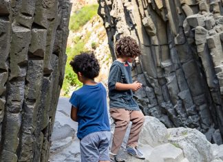Gole dell’Alcantara: avventura e natura perfetta per famiglie gole alcantara