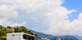 Grecia in camper: consigli per un viaggio sicuro nelle meraviglie del mondo classico