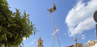 Porto San Giorgio, la perla discreta dell’Adriatico: tutto quello che c’è da sapere la chiesa e il campanile della città di porto san giorgio