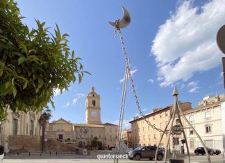 Porto San Giorgio, la perla discreta dell’Adriatico: tutto quello che c’è da sapere la chiesa e il campanile della città di porto san giorgio