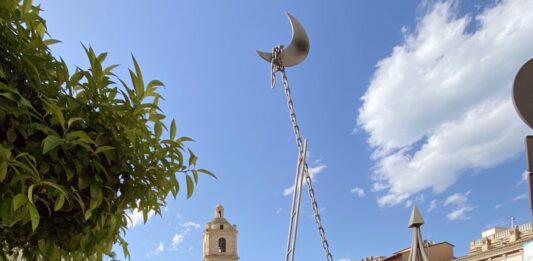 Porto San Giorgio, la perla discreta dell’Adriatico: tutto quello che c’è da sapere la chiesa e il campanile della città di porto san giorgio
