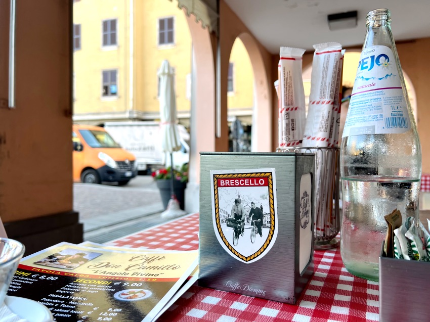 piazza di brescello set dei film peppone e don camillo