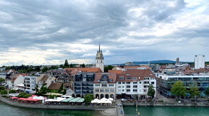 Friedrichshafen: cosa vedere sulla sponda tedesca del Lago di Costanza vista panoramica di fiedrichshafen