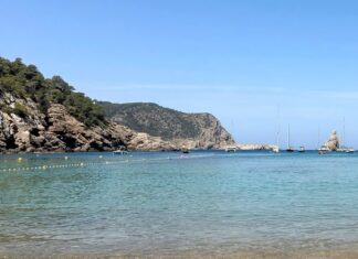 Maiorca o Minorca: quale isola scegliere in base al tuo stile di viaggio maiorca o minorca quale isola scegliere