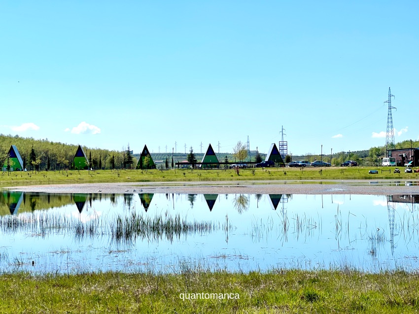 Laghi carsici del Dumrea Eco Park in Albania centrale, natura autentica e paesaggi slow lungo la strada tra Berat e Tirana