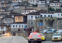 Noleggiare un’auto in Albania: tutto quello che devi sapere partendo dall’aeroporto di Tirana