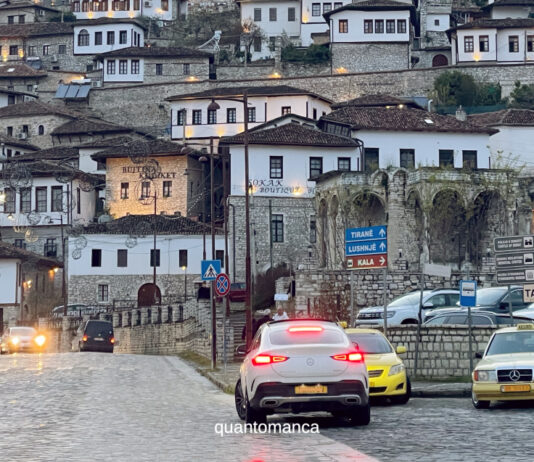 Noleggiare un’auto in Albania: tutto quello che devi sapere partendo dall’aeroporto di Tirana