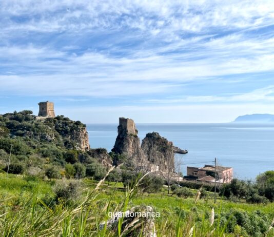 Sicilia occidentale in 3 giorni: itinerario da Trapani con base a Castellammare del Golfo vista della costa mare in sicilia occidentale