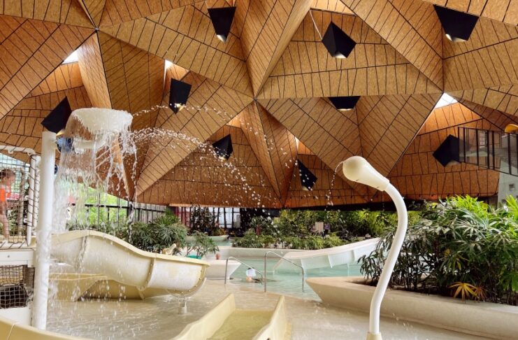 Terme Olimia in Slovenia: ci siamo stati, ecco cosa sapere davvero piscina per bambini con giochi alle terme olinia slovenia