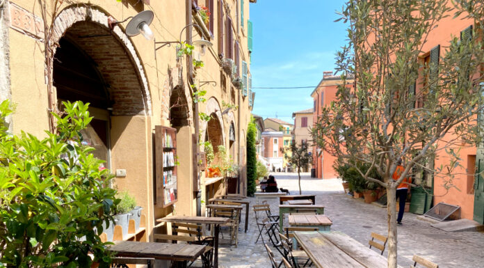 Santarcangelo di Romagna: cosa vedere nel borgo medievale vicino Rimini santarcangelo di romagna borgo medievale in val marecchia