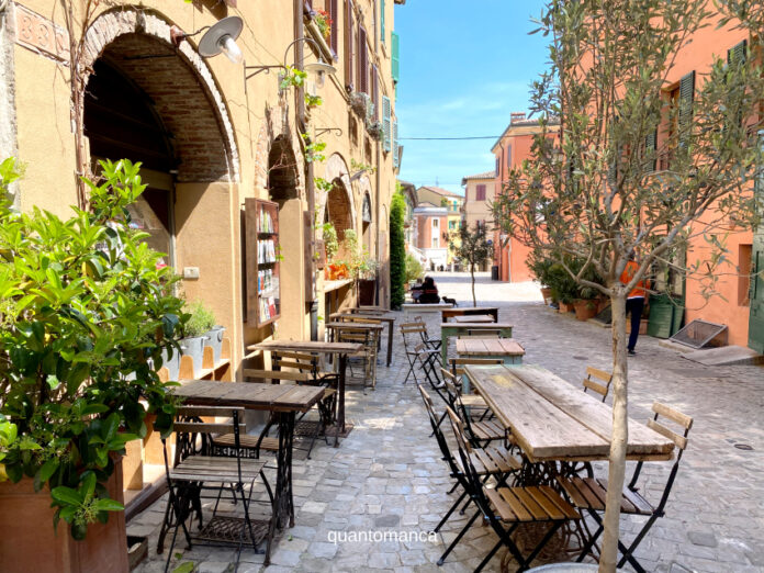 santarcangelo di romagna via centro santarcangelo di romagna borgo medievale in val marecchia