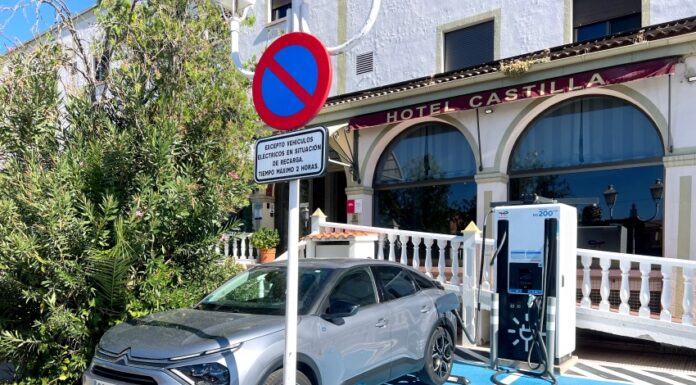 Noleggio auto in Spagna: la nostra esperienza con un’auto elettrica ricarica auto elettrica