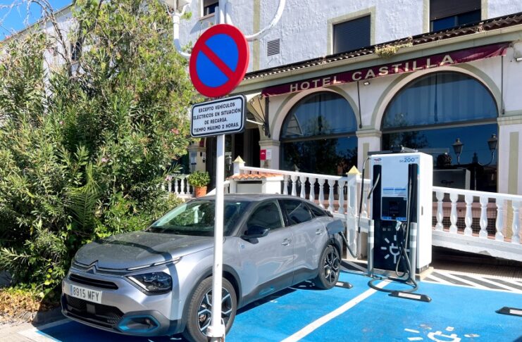 Noleggio auto in Spagna: la nostra esperienza con un’auto elettrica ricarica auto elettrica